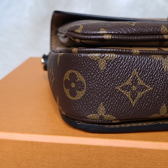 NWT LOUIS VUITTON POCHETTE METIS REVERSE CROSSBODY - Picture 11 of 16